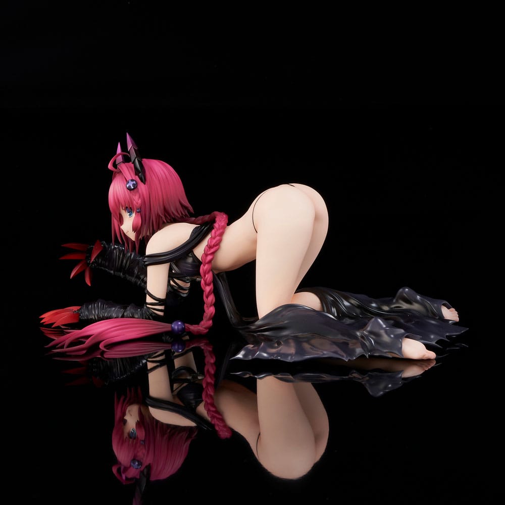 To Love-Ru Darkness PVC 1/6 Mea Kurosaki Darkness Ver. 15 cm фигурка